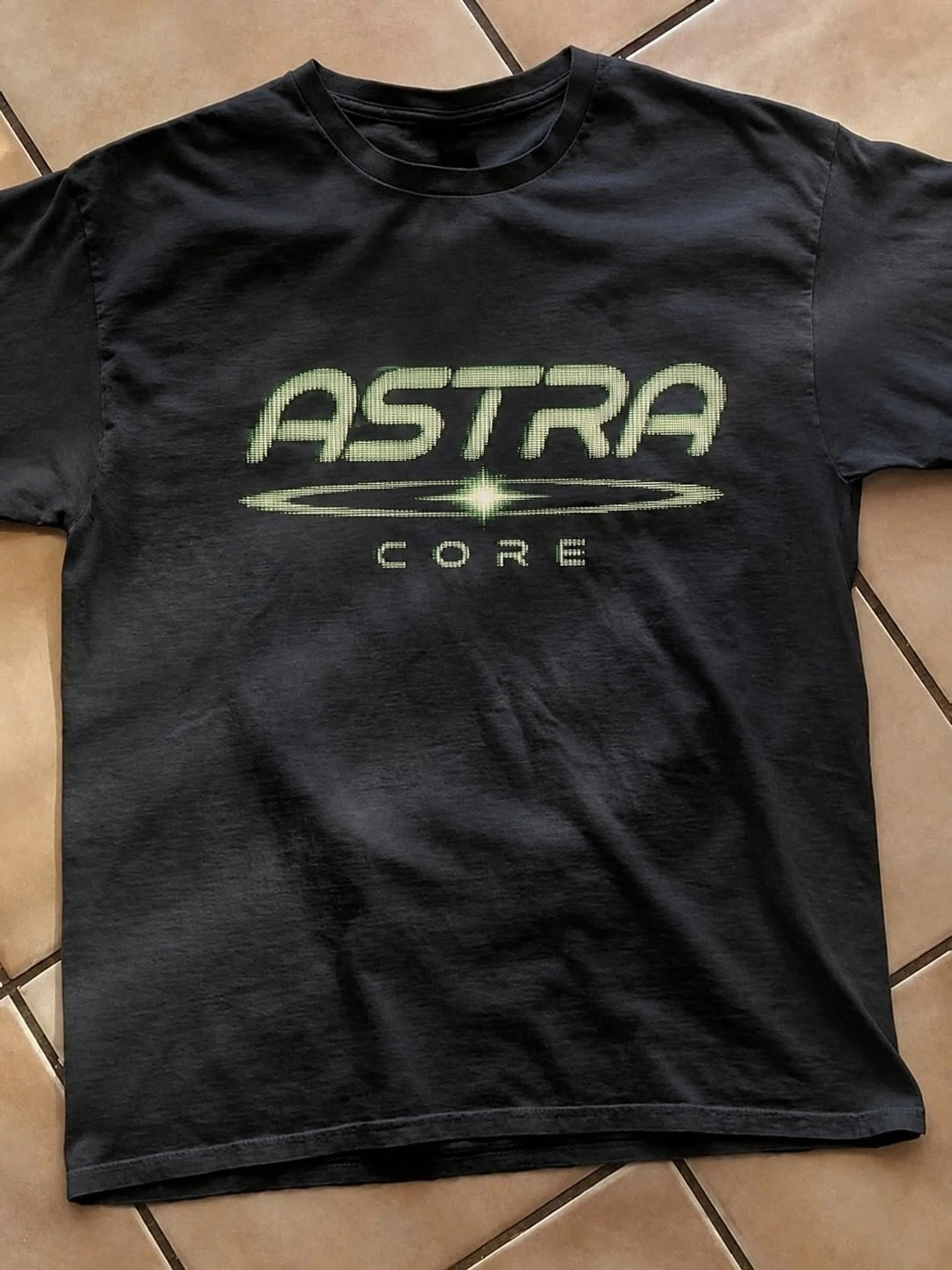 2026 Vintage Glitch Letter Gra – Men'S Fashion Nova Bewertung und Preis