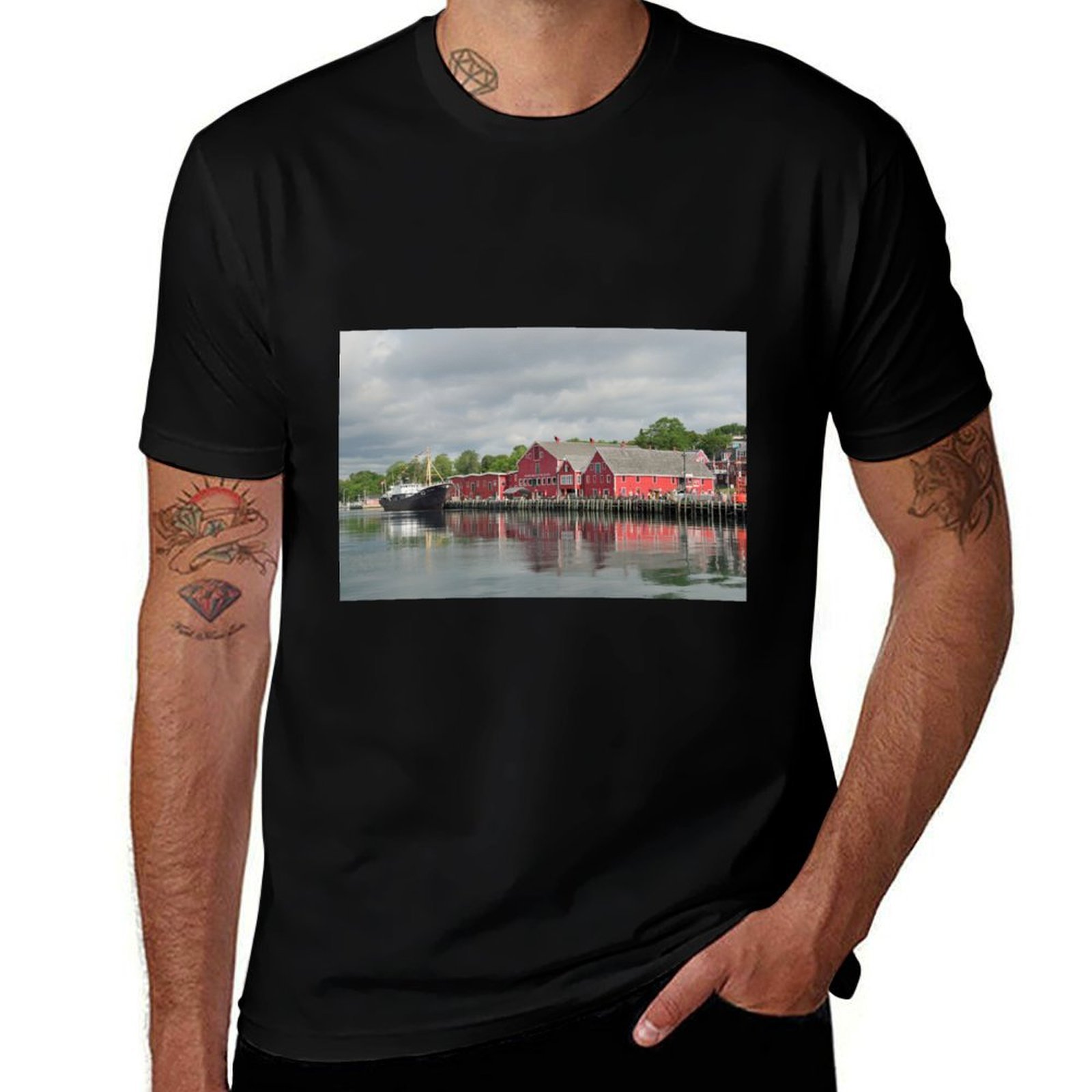 Stadt Lunenburg, Nova Scotia T – Men'S Fashion Nova Bewertung und Preis